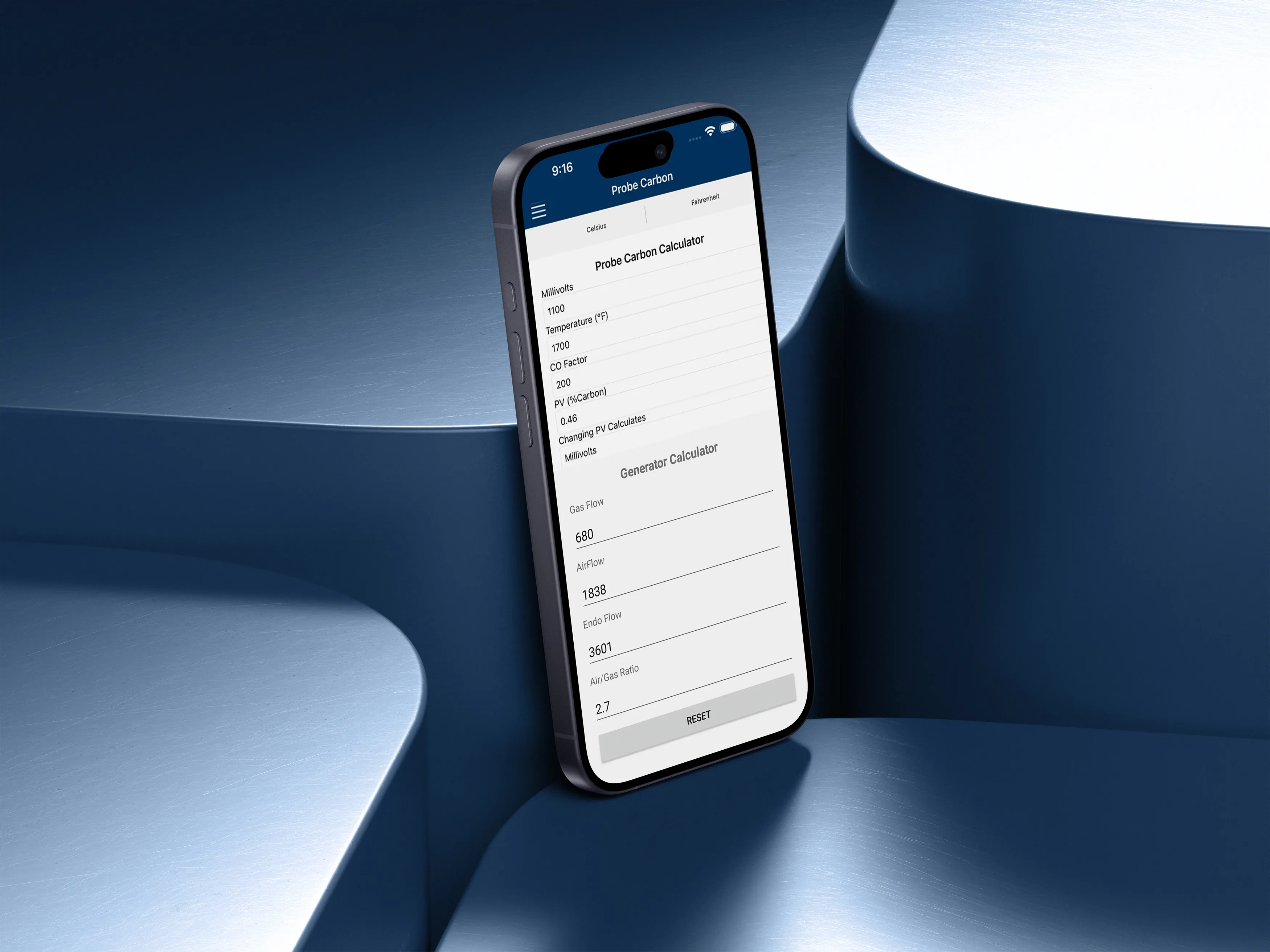 Aplikacja SuperCalc otwarta na ekranie telefonu